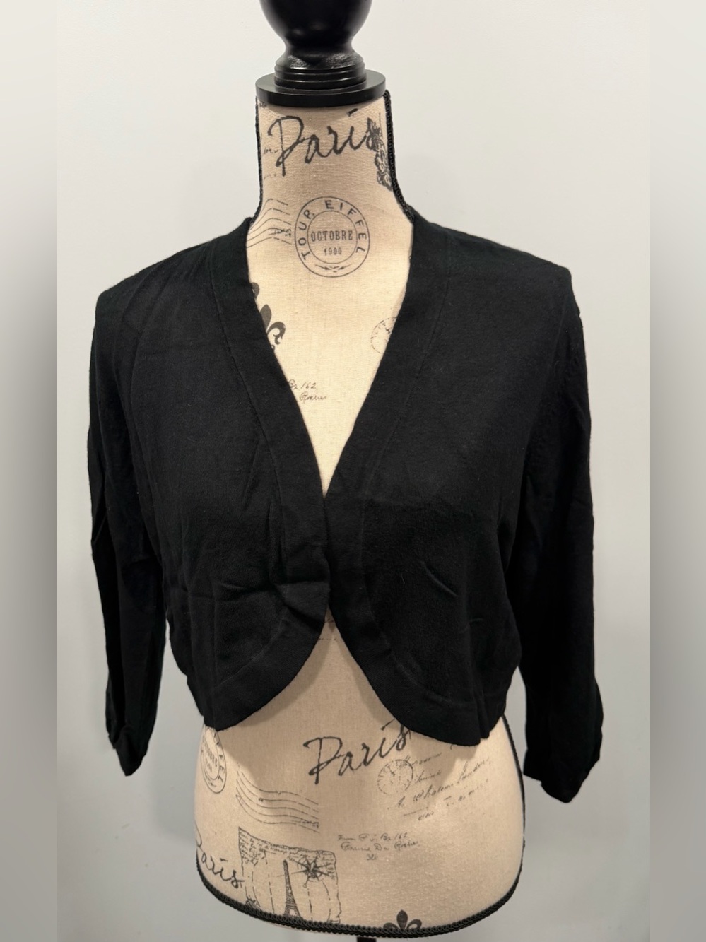 Women's Black Cropped Open-Front Cardigan, Size xL